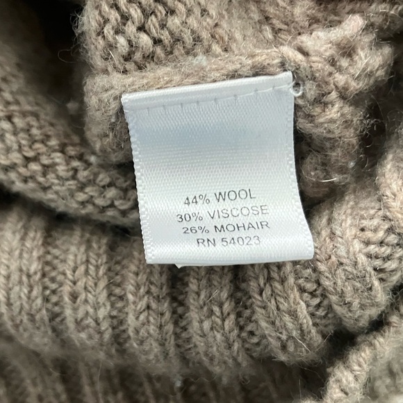 Banana Republic Wool Blend XS Tan Short-Sleeved Cowl Neck Poncho Sweater - Picture 4 of 8